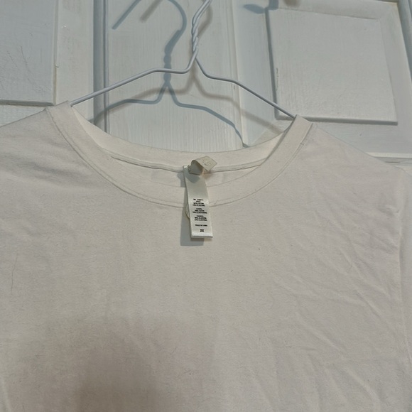 Skims white top size 2x women’s - Picture 2 of 4